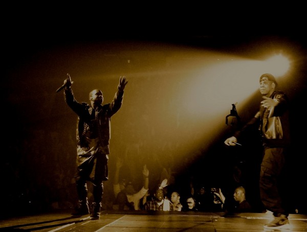 Jay Z Kanye WTT Tour 600x454 NewsWeek | دنیای گیم در یک هفته – مهمترین اخبار هفته ی سوم مهر